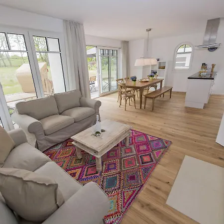 Reetperle - Mit Sauna * Lobbe